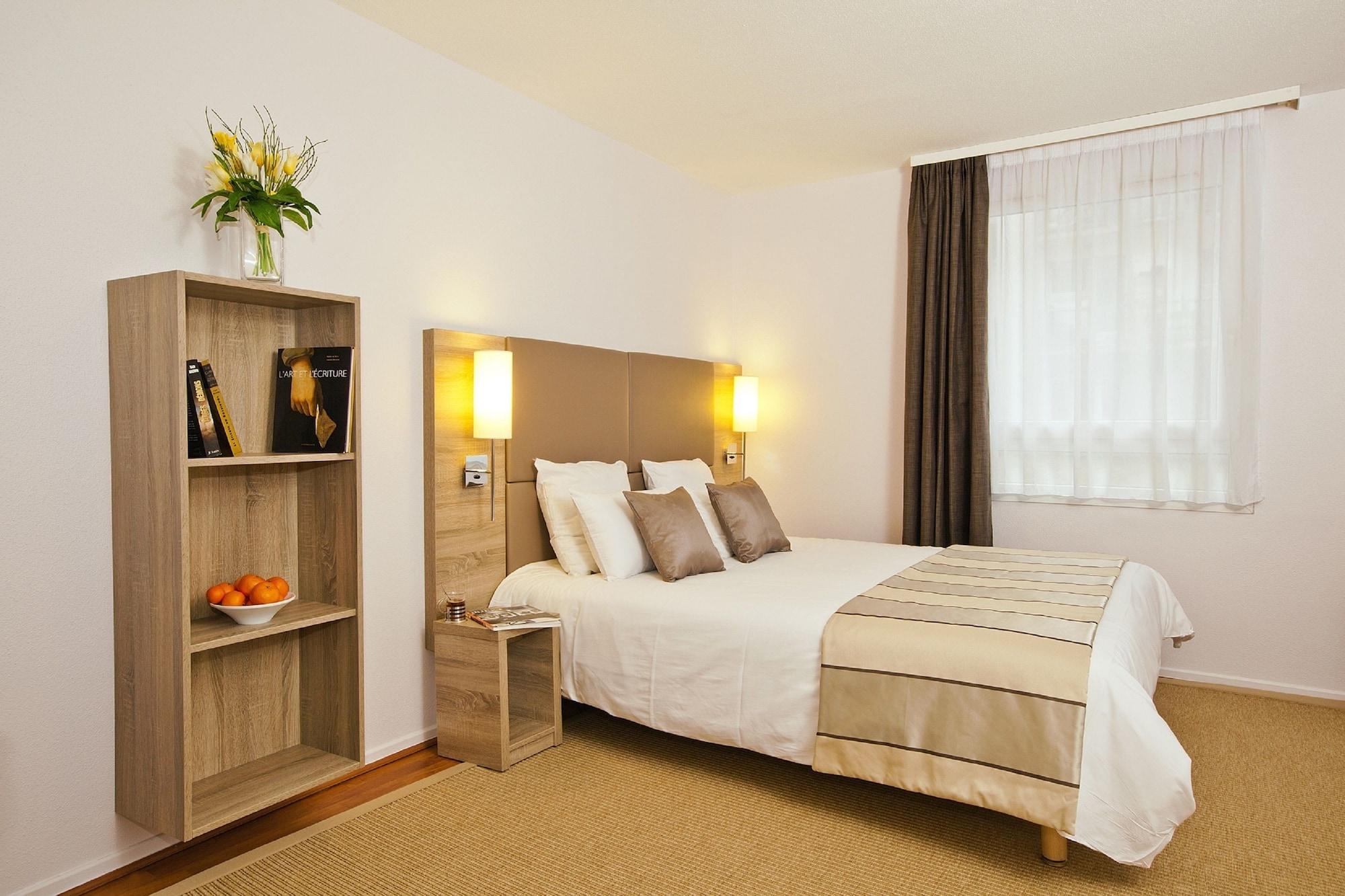 Sejours & Affaires Kleber Aparthotel 2*