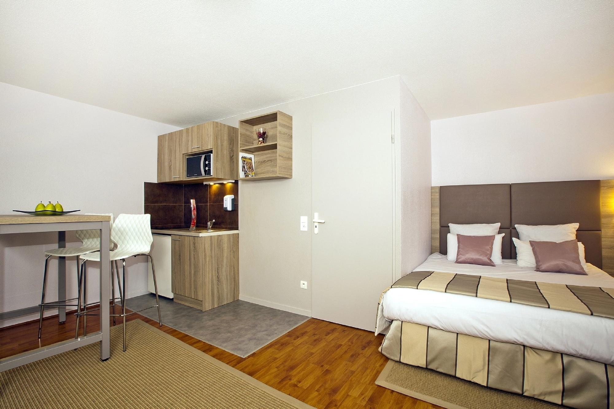 Sejours & Affaires Kleber Aparthotel 2*